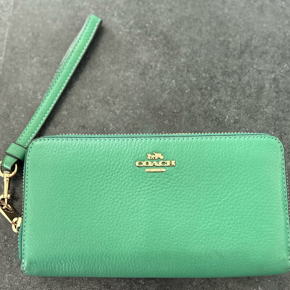 Coach Wristlet Wallet